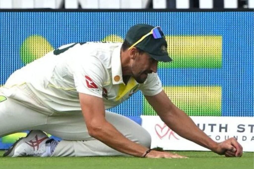 'As Much Out as Mine Was Not Out': Mitchell Starc on Ben Duckett's Catch After Jonny Bairstow's Dismissal