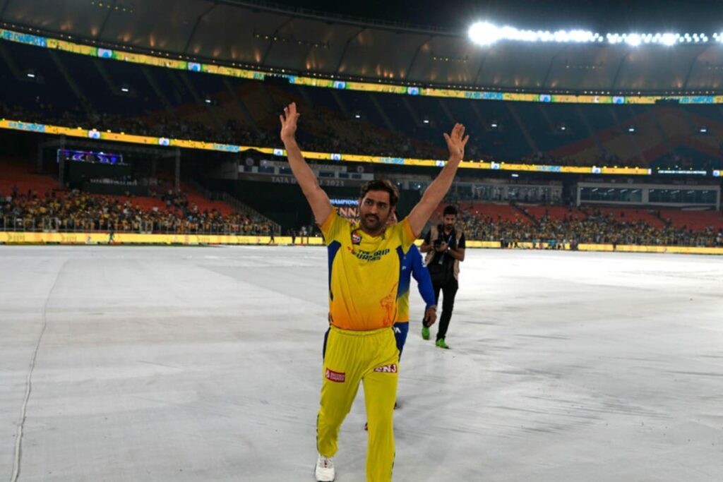 'Main Bada Hun Tu Chhota Hai, He isn't Like That. He's a Great Man': IND All-rounder in Awe of Dhoni