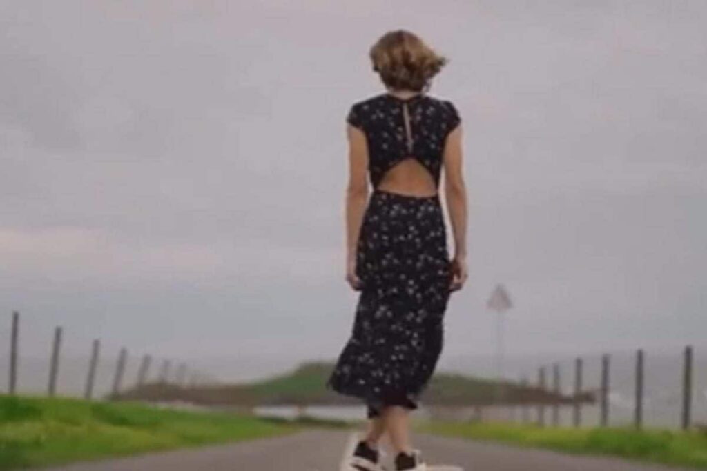 Watch: Dancer Gliding On Longboard Is As Smooth As Butter