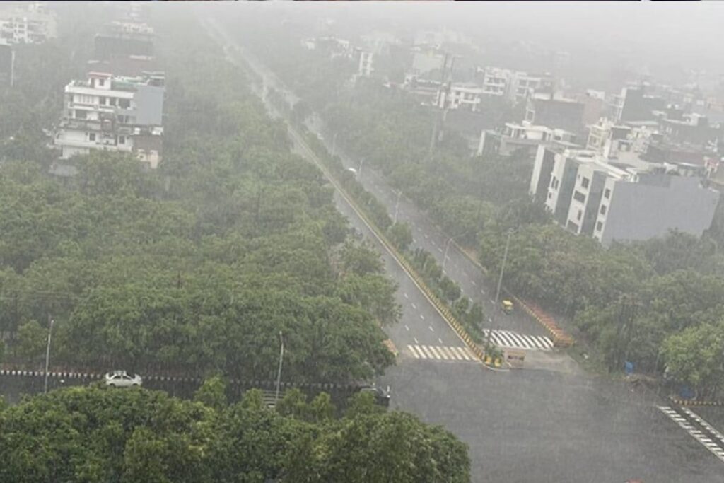 Travel Troubles: Waterlogging Wreaks Havoc on Transportation