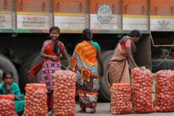 6 Wagons Carrying Onions Sent to Manipur from Maharashtra