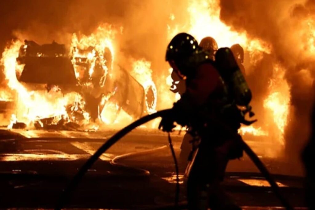 2 Die in Compressor Blast at Illegally-run Plastic Moulding Factory in Delhi