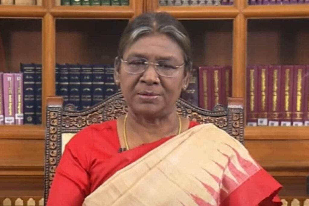 Prez Murmu Says Student Suicides Matter of Concern