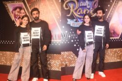 Ranbir Kapoor Turns Alia Bhatt's Biggest Cheerleader at Rocky Aur Rani Kii Prem Kahaani Premiere; Watch
