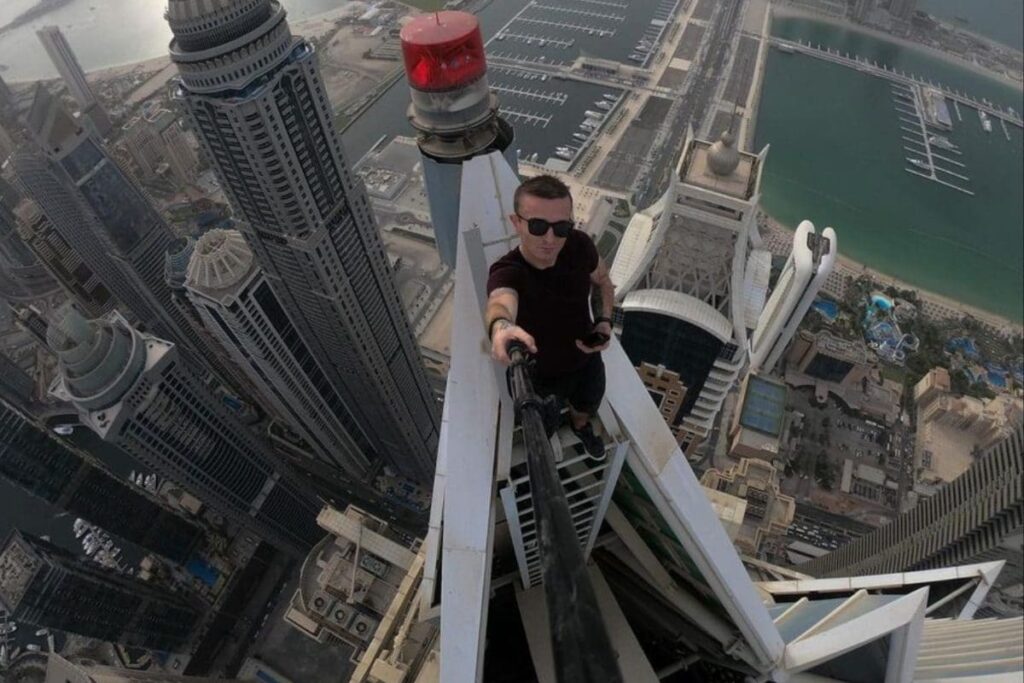 Remi Lucidi, Daredevil Who Performed Stunts from High-Rise Buildings, Falls to His Death