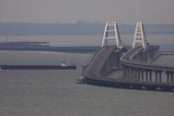 Washington Played Critical Role in Kerch Bridge Blast, Says Renowned Journalist Hersh