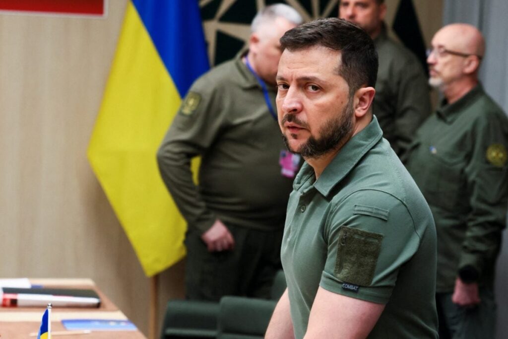 Zelensky Welcomes G7 Support for Defeating Russia, Pursuing NATO Membership