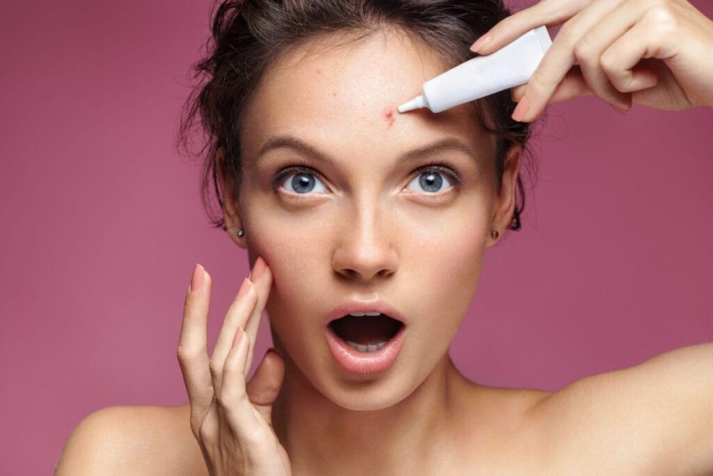 Can These Two Homemade Drinks Help In Weight Loss And Glowing Skin?