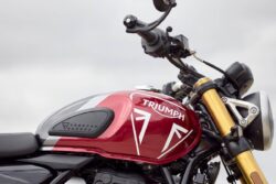 Triumph Speed 400 Gets 10,000 Bookings in Merely 3 Days of India Launch