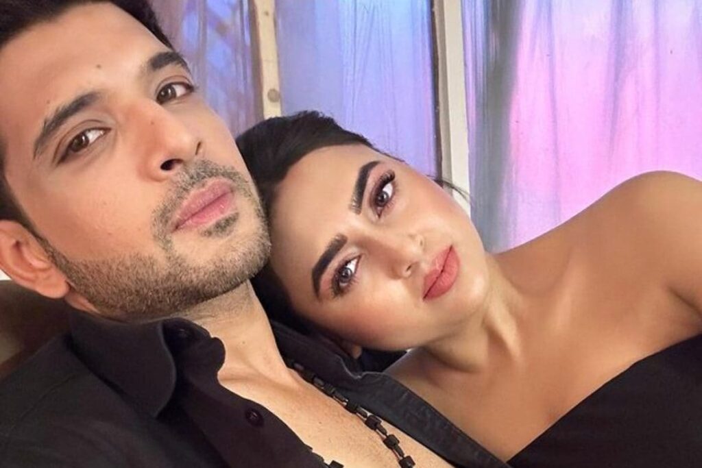 Karan Kundrra and Tejasswi Prakash Not Getting Married Anytime Soon? Naagin 6 Actress Hints So