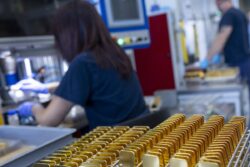 Gold Prices Climb as Dollar, Bond Yields Dip Ahead of US Inflation Data