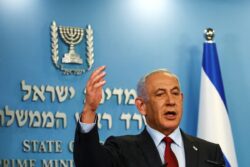 Israeli Ministers Adopt Declaration to 'Prevent Collapse' of Palestinian Authority