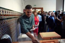 Spain Elections: Political Gridlock as Popular Party Falls Short of Victory