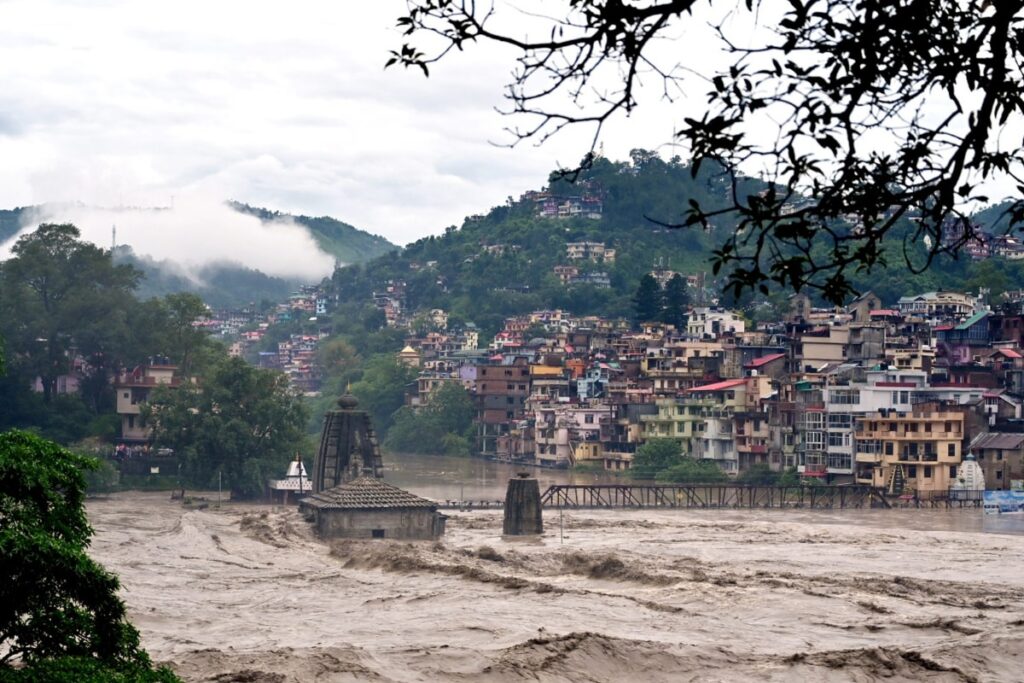 Uttarakhand Rains, Landslides Claim Six Lives, Red Alert Issued as Water Levels Rise