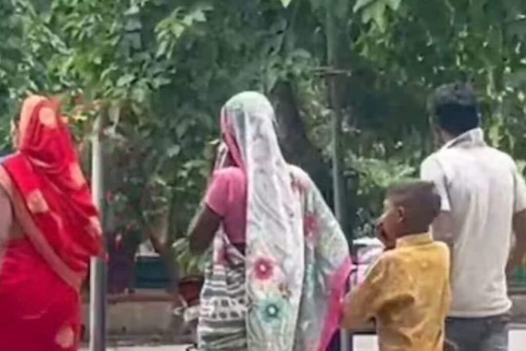 Patients And Staff Complain About Foul Smell In Pilibhit Medical College