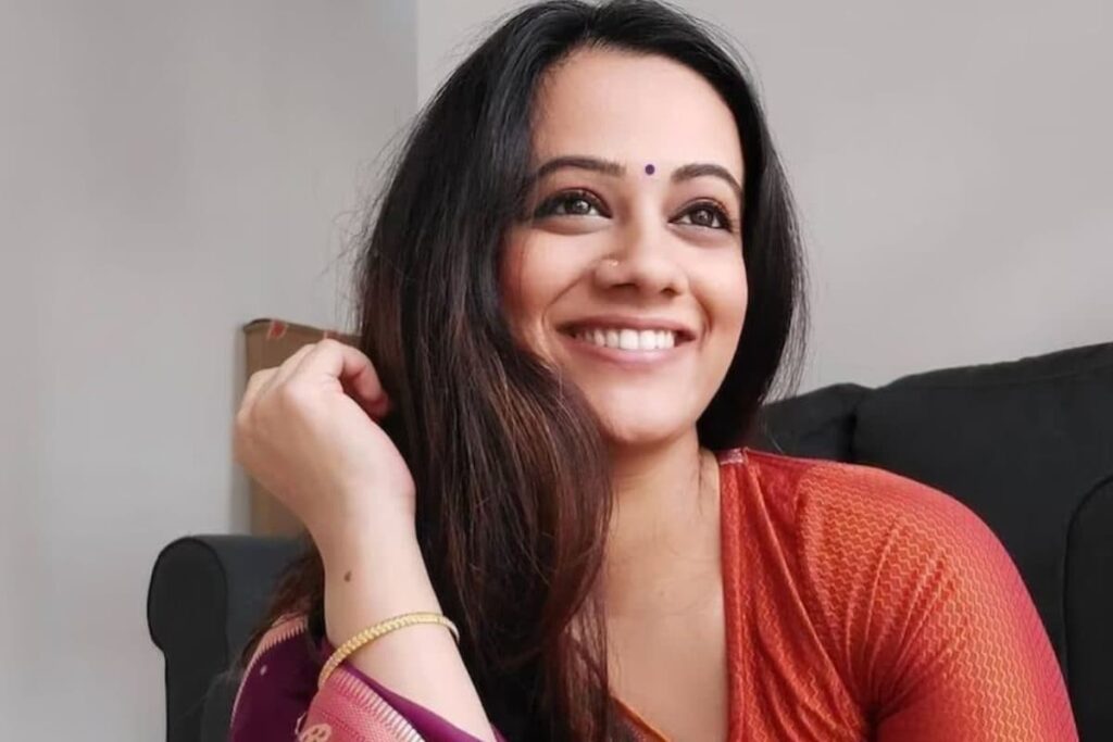 Spruha Joshi Shares 'Thank You' Post Amid Reports Of Lokmanya Going Off Air