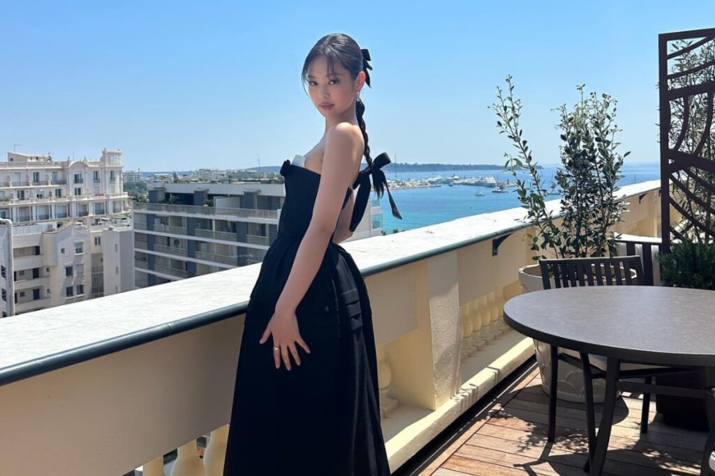 BLACKPINK's Jennie Recalls Facing Burnout As K-pop Idol: 'I Was Under So Much Pressure'