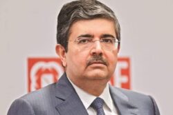 Kotak Mahindra Bank's CEO Reports Re 1 Salary for 2022-23, Sets Example