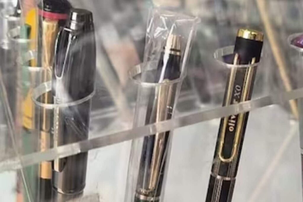 This Hospital In Didungal Repairs And Sells All Types Of Pens