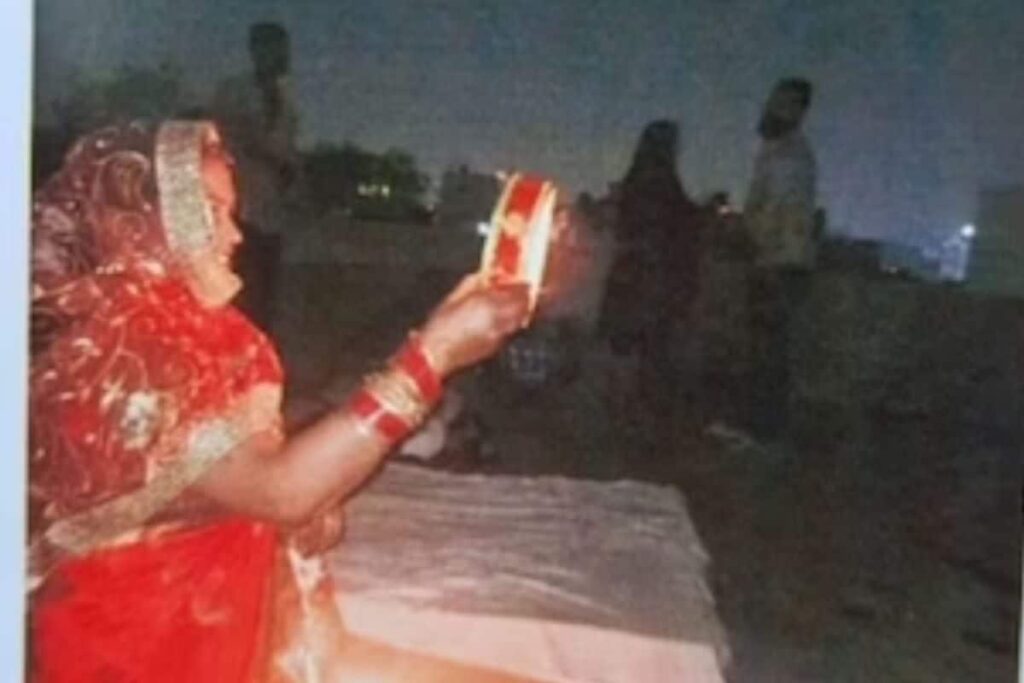 UP Man Alleges His Wife Cheated On Him After Securing A Job; Both File Court Case