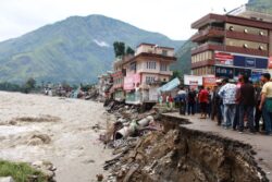 Rain Lashes Himachal Pradesh: Apple Growers, Tourism Industry Drown in Losses