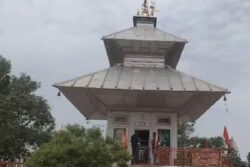 To Worship At This Nagaur Temple, Devotees Wear Traditional Rajasthani Outfits