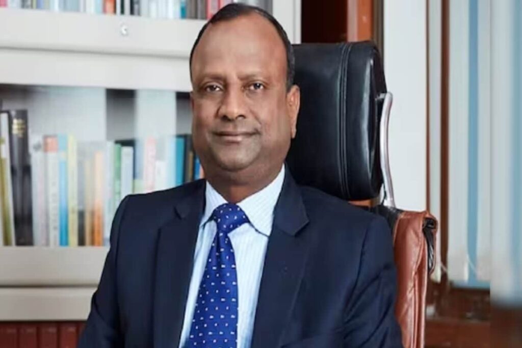 Ex-SBI Chairman Rajnish Kumar Reveals His Salary At The Bank
