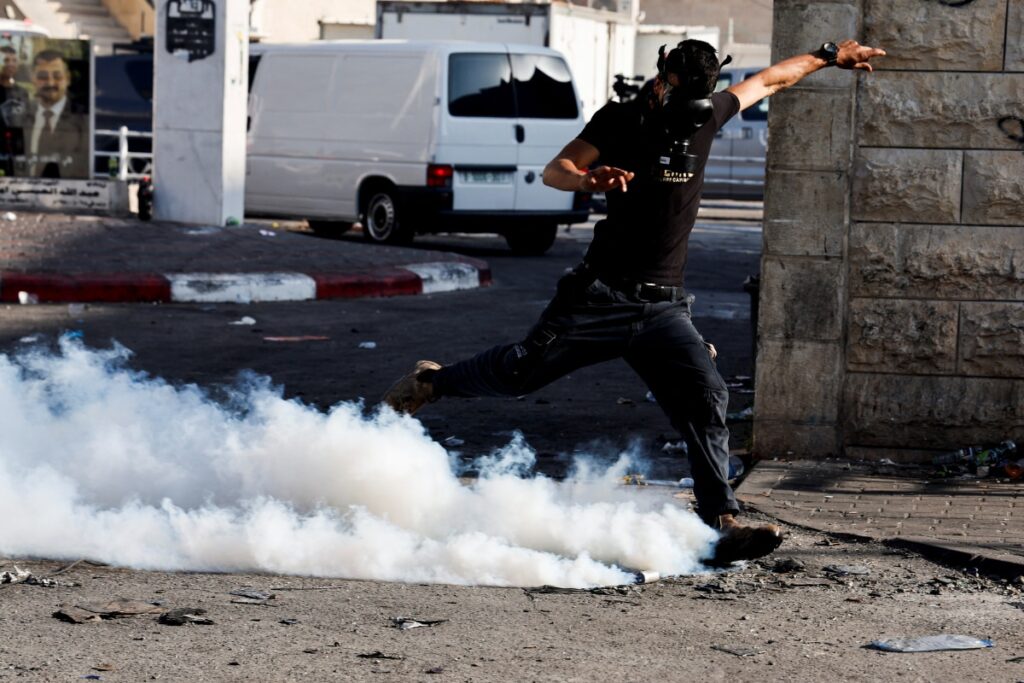 Israeli Army Says One Soldier Killed in Jenin Operation as Forces Begin Pullout