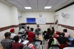 Coaching vs Traditional Teaching Tussle Over? Schools Now Offering Integrated Entrance Exam Curriculum