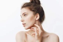 Research Shows Jawbone Changes in Middle-aged Women Could Predict Height Loss