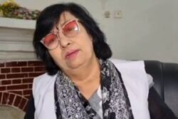 'If You Stop Eating Tomatoes, Prices Will Come Down': UP Minister