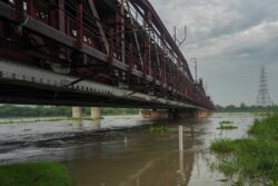 Swollen Yamuna: Heavy Rain in Upper Reaches Poses Risk of Another Spell of Floods in Delhi
