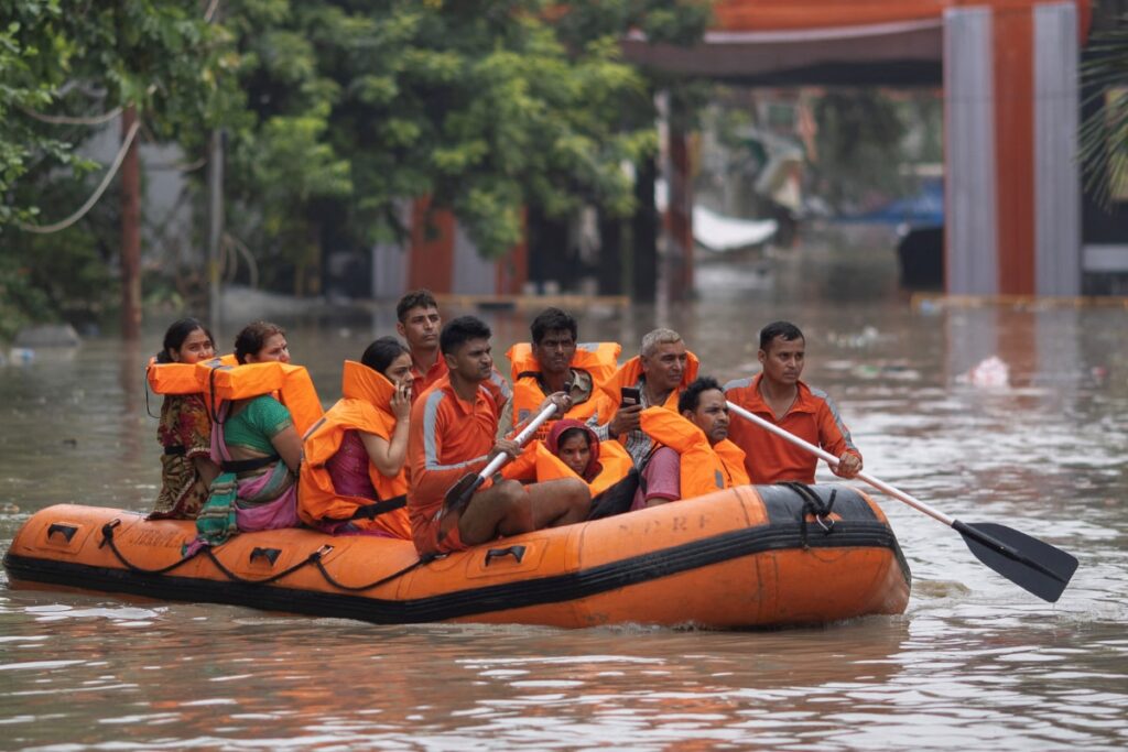 Delhi Flood: Schools Bordering Yamuna Shut Till July 18; Rs 10K Aid to Affected Families | Updates