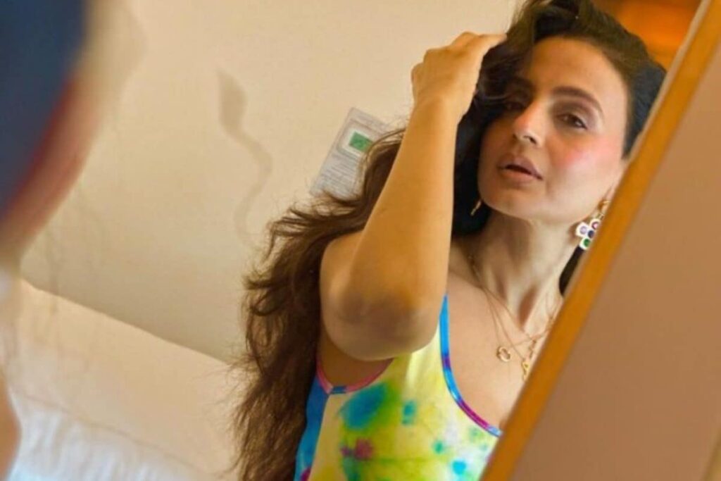 Ameesha Patel Opens Up About Doing Intimate Scenes, Kissing On Screen: ‘I Am Not...’