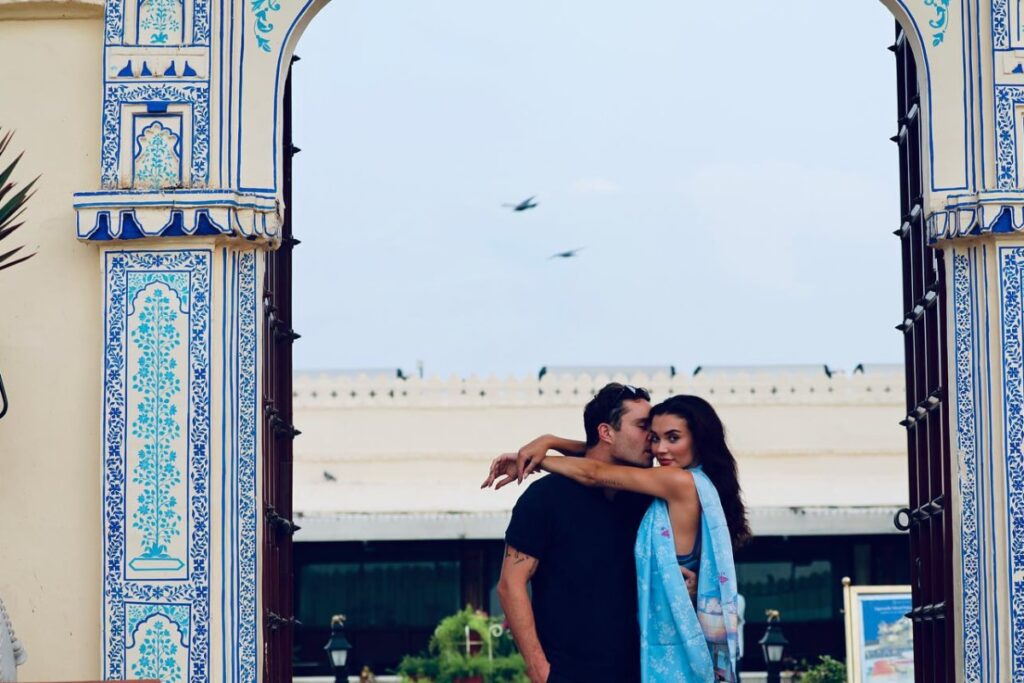 Apart From Ed Westwick, Rajasthan Also Has Amy Jackson's 'Heart'