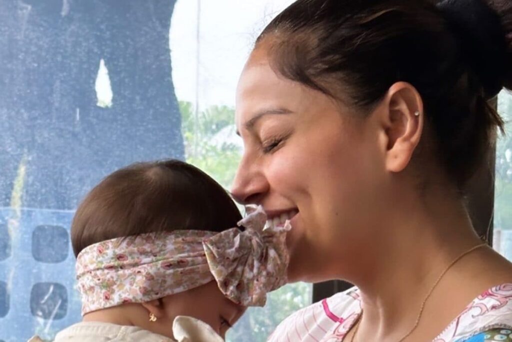 Bipasha Basu Shares A Cute Moment With Daughter Devi, Calls Her Jewel Thief; Photo