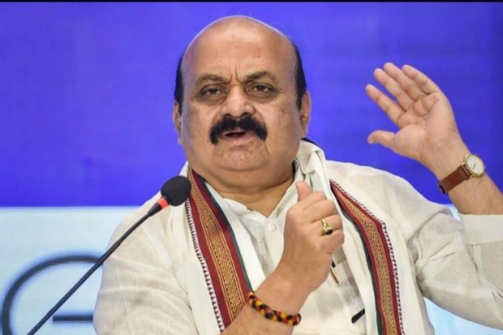 Karnataka CM Taking Entire Cabinet to Delhi is 'Undemocratic' and 'Insult' to People: BJP