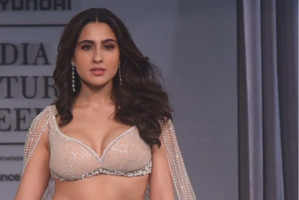 Sara Ali Khan Brought Traditional Grace With Modern Day Elegance At ICW 2023