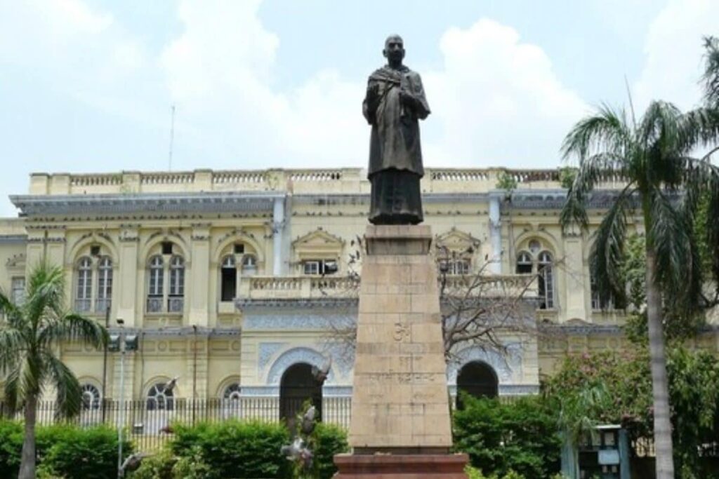 Town Hall Gets Facelift Ahead of G20 Summit, Mayor Says Tourists Must Witness Delhi's Heritage