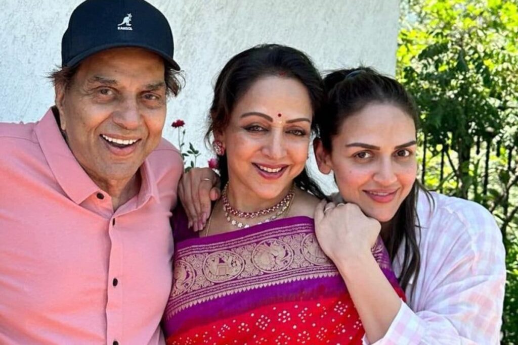 When Hema Malini Revealed Dharmendra Was 'Uncomfortable' With Esha Doing Films: 'If Brothers Can...'