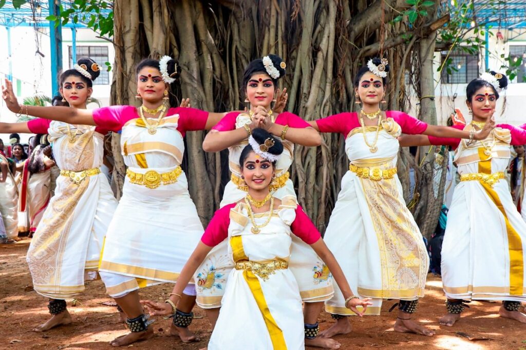 Happy Onam 2023: Celebrate Thiruvonam with These Wishes, Images, Quotes, and Greetings!