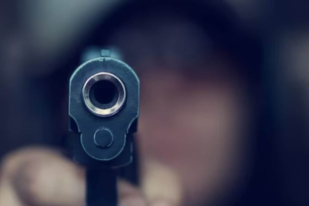 In Freak Incident, 35-year-old Tribal Man Killed as Stray Bullet Hits Him While Hunting in Andhra Pradesh