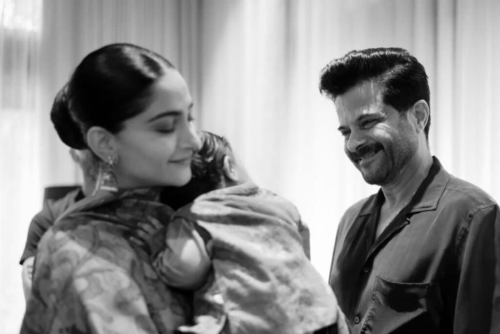 Hey Sonam Kapoor, Anil Kapoor Can 'Never Get Tired' Of Watching You And Vayu