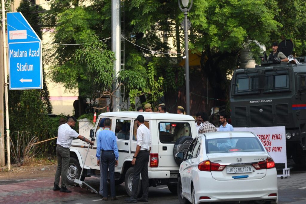 Independence Day: Security Beefed Up Across Delhi, Vehicular Movement Suspended Near Red Fort
