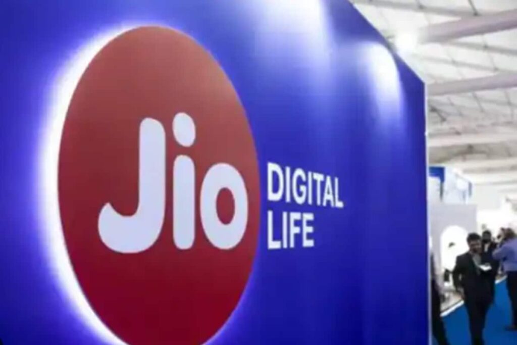 Jio Financial Services Turns Green After Hitting Lower Circuit On 5th Day; Details