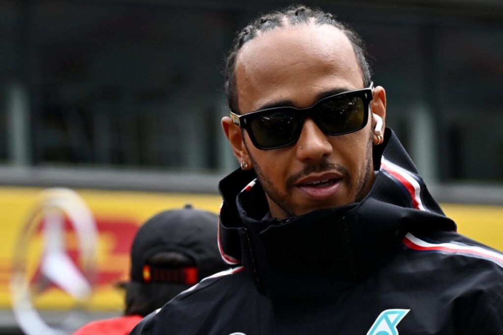 Lewis Hamilton Turns Down Contract Offer from Ferrari: Reports