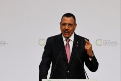 US President Biden Calls for Immediate Release of Niger's Bazoum