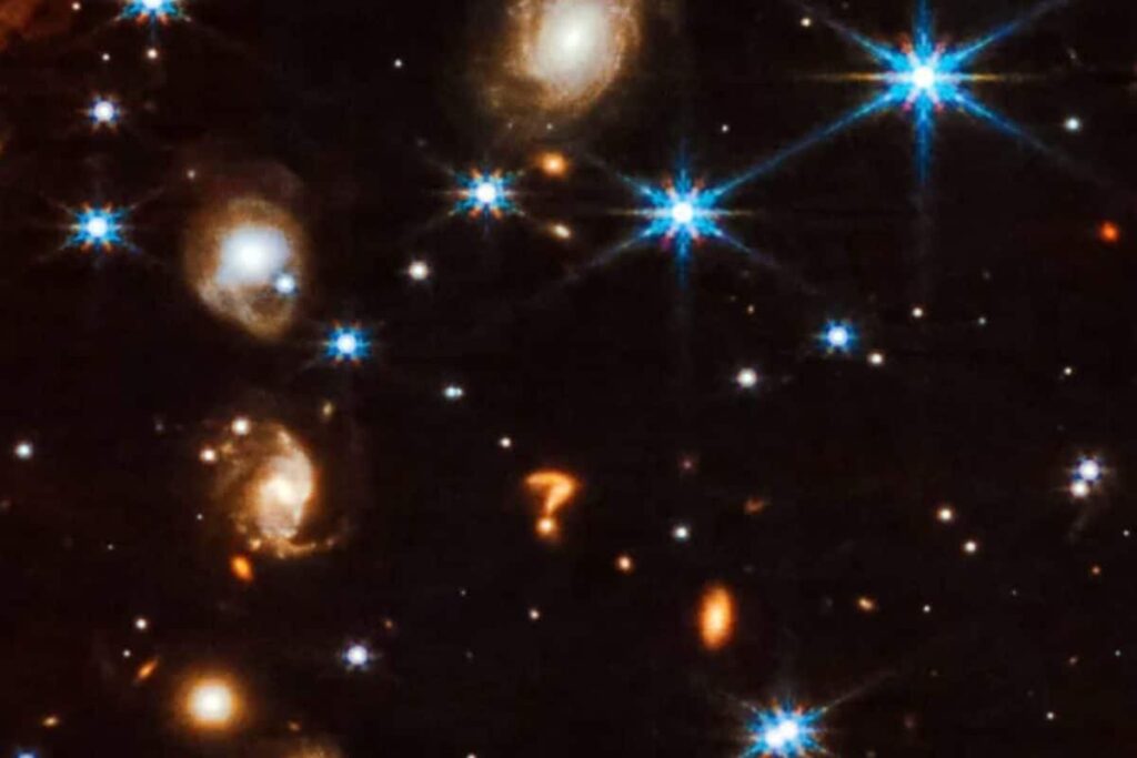 NASA Just Discovered a 'Question Mark' in the Distant Space and Everyone is Puzzled