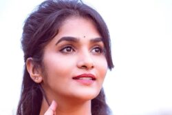 Actress Divya Uruduga Looks Like A Vision In Her Vibrant Traditional Outfit