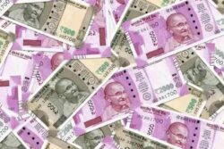 Can You Guess How Much Archana Puran Singh Charges Per Episode For The Kapil Sharma Show?